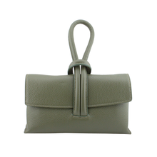 Avielle Clutch