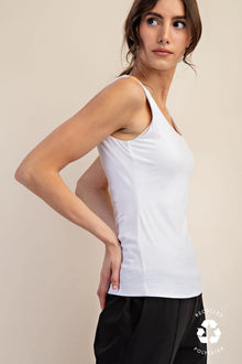 Essential Scoop Tank