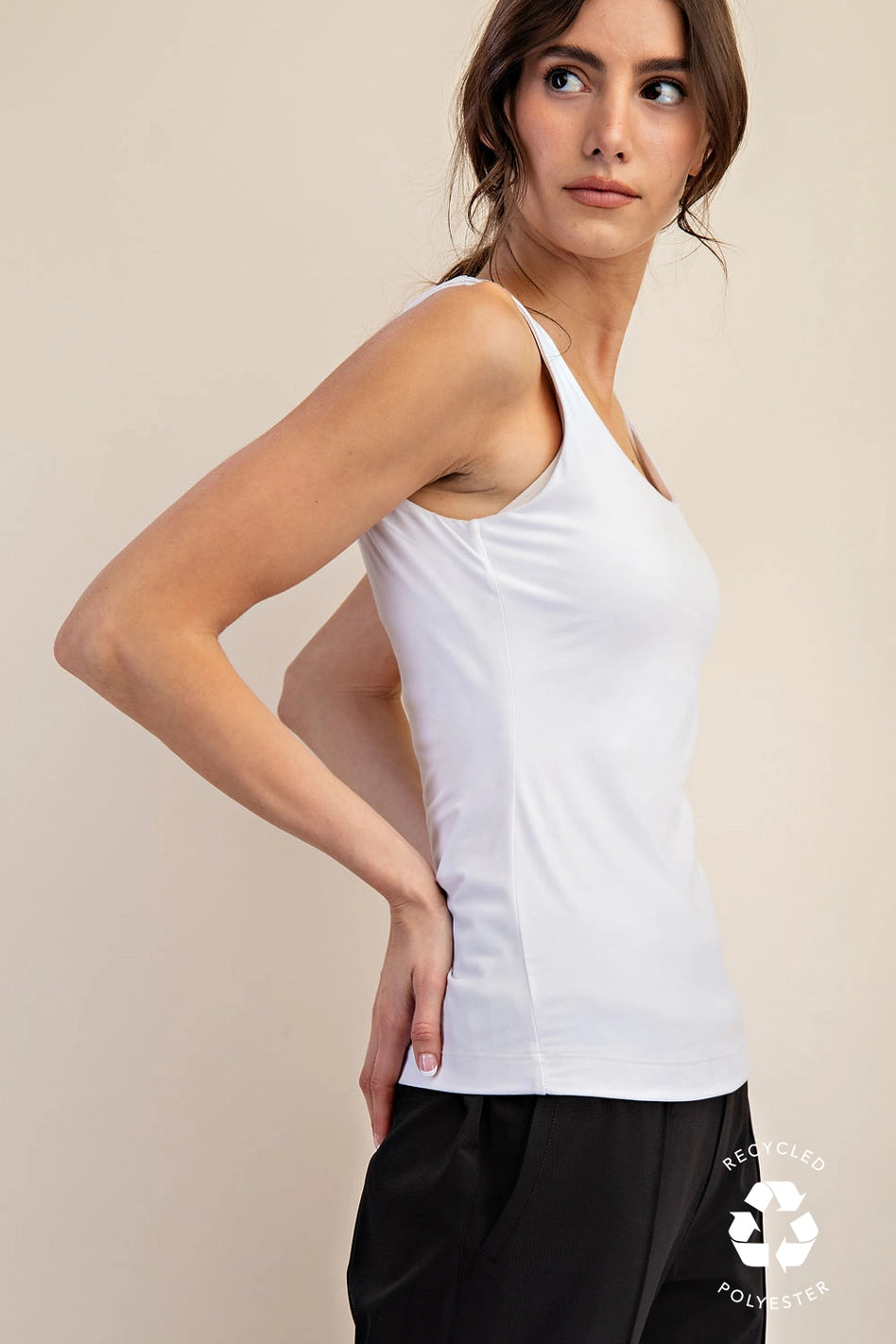 Essential Scoop Tank